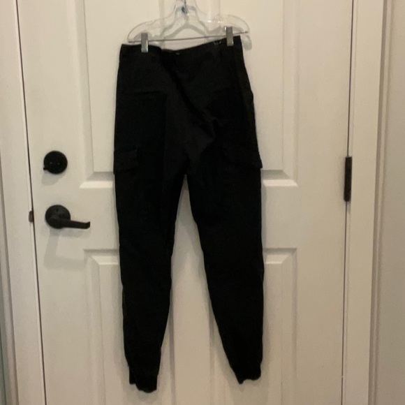 Kuwallatee cargo pants, elastic ankle, black, size S. - Picture 3 of 9